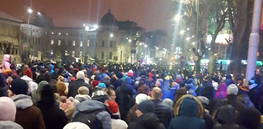 Johannis, referendumul și intelectualii