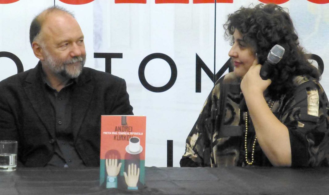 Andrei Kurkov și traducătoarea sa Antoaneta Olteanu