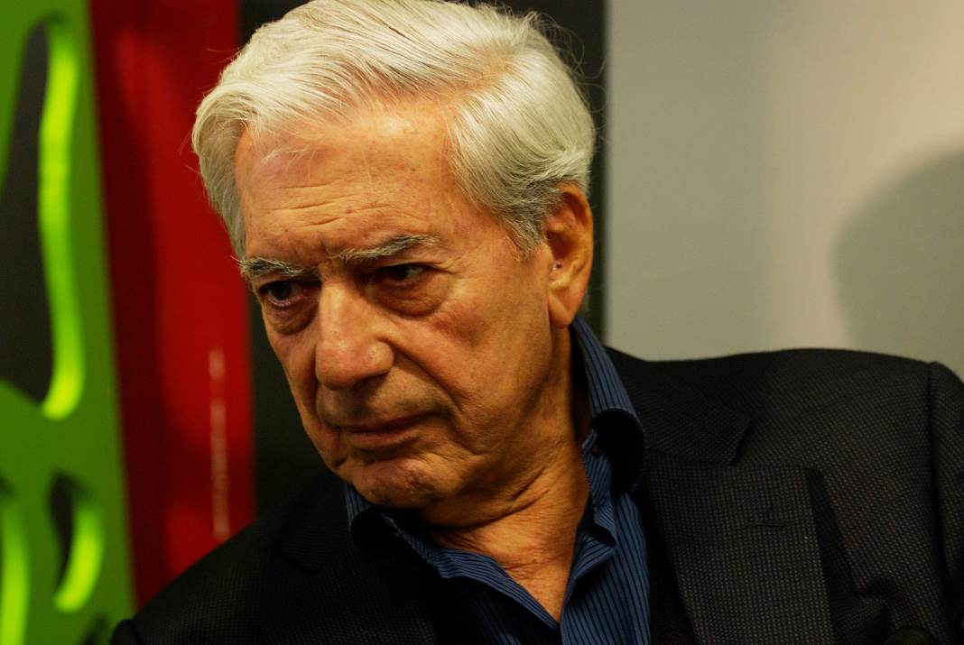 Mario Vargas Llosa – Târgul de Carte Göteborg -2011 foto - Arild Vågen – Wiki Commons